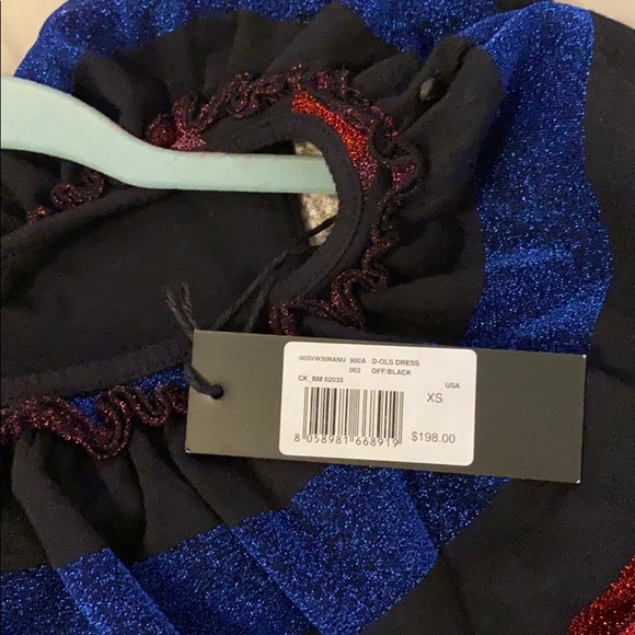 New dress - Picture 4 of 5